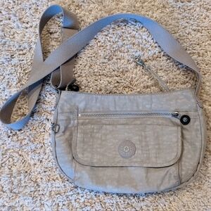 Kipling Crossover Bag in Silver Gray